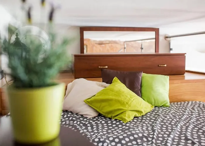 Studio In The Center -Easy Access From The Airport