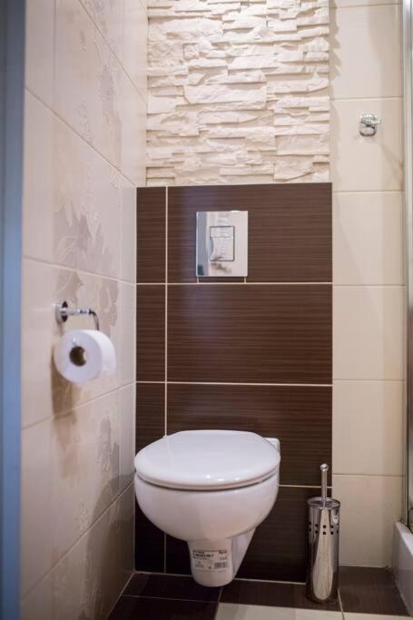 In The Center -easy Access From The Airport Krakow